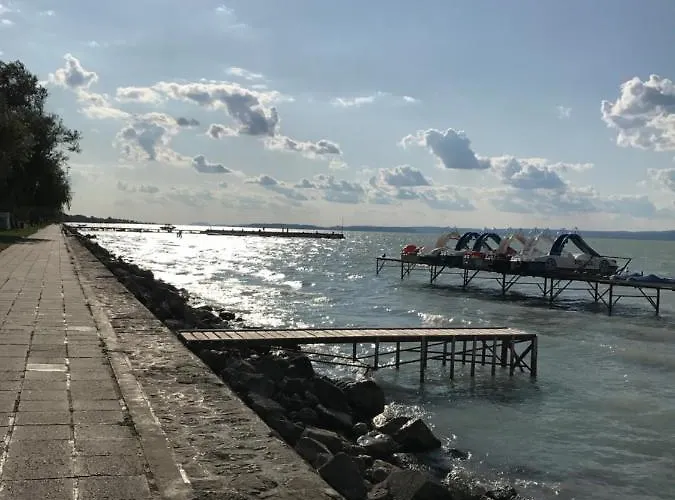 Balaton Beachside N2 Apartament Siófok