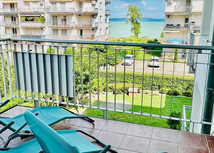 아파트 Balaton Beachside N2 시오포크